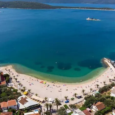Gostinjska kuća Matijas - 20m From The Klek