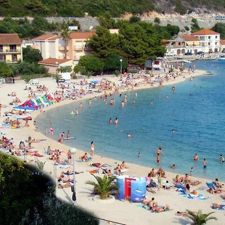 Matijas - 20m From The 3* 클레크